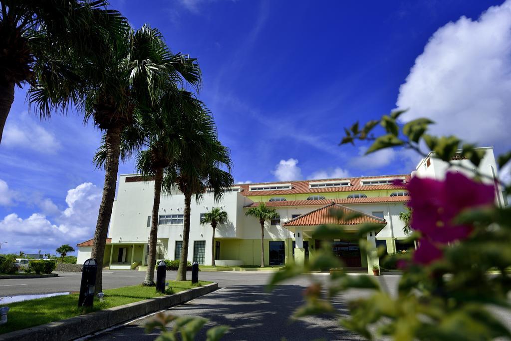 Exes Ishigaki Hotel Ishigaki  Bagian luar foto