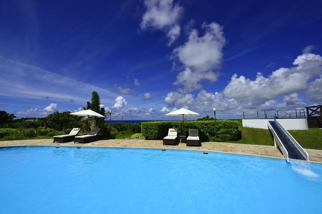 Exes Ishigaki Hotel Ishigaki  Bagian luar foto