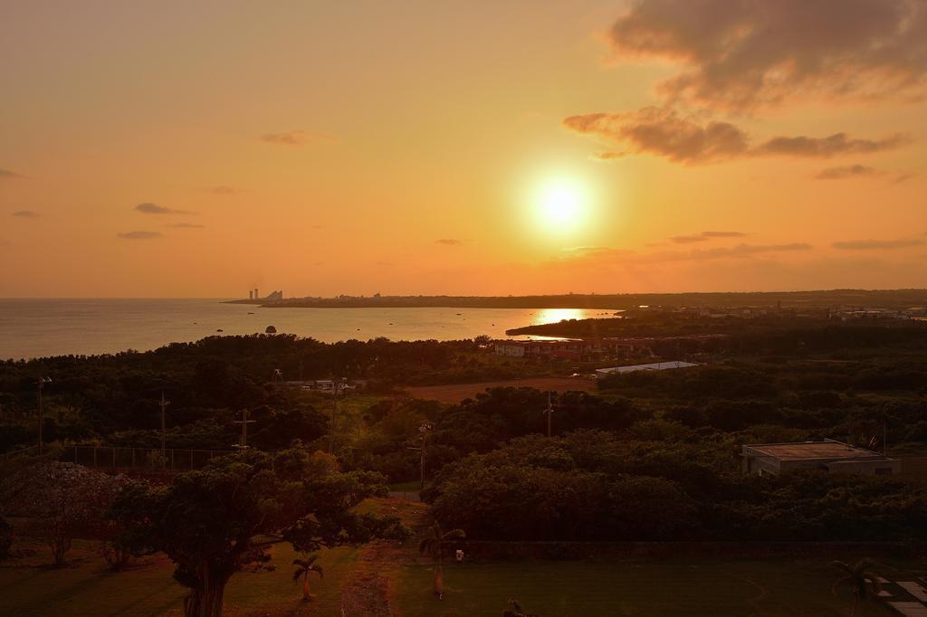 Exes Ishigaki Hotel Ishigaki  Bagian luar foto