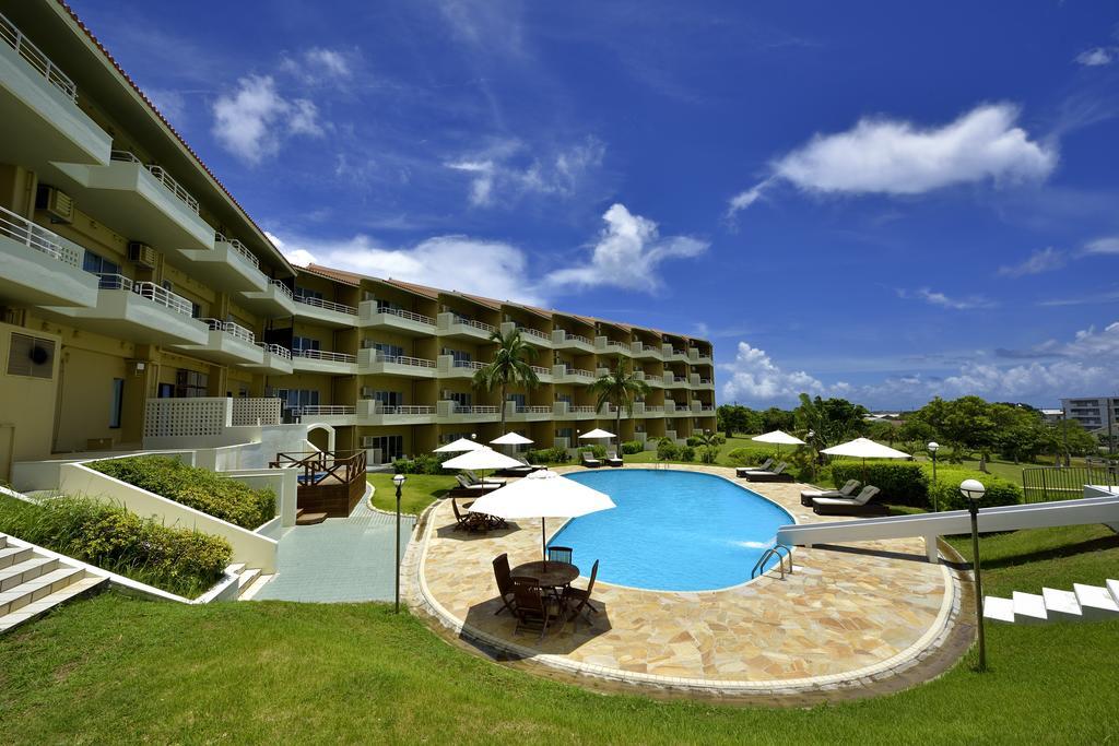 Exes Ishigaki Hotel Ishigaki  Bagian luar foto