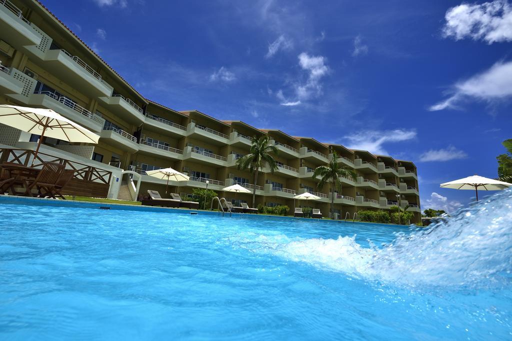 Exes Ishigaki Hotel Ishigaki  Bagian luar foto