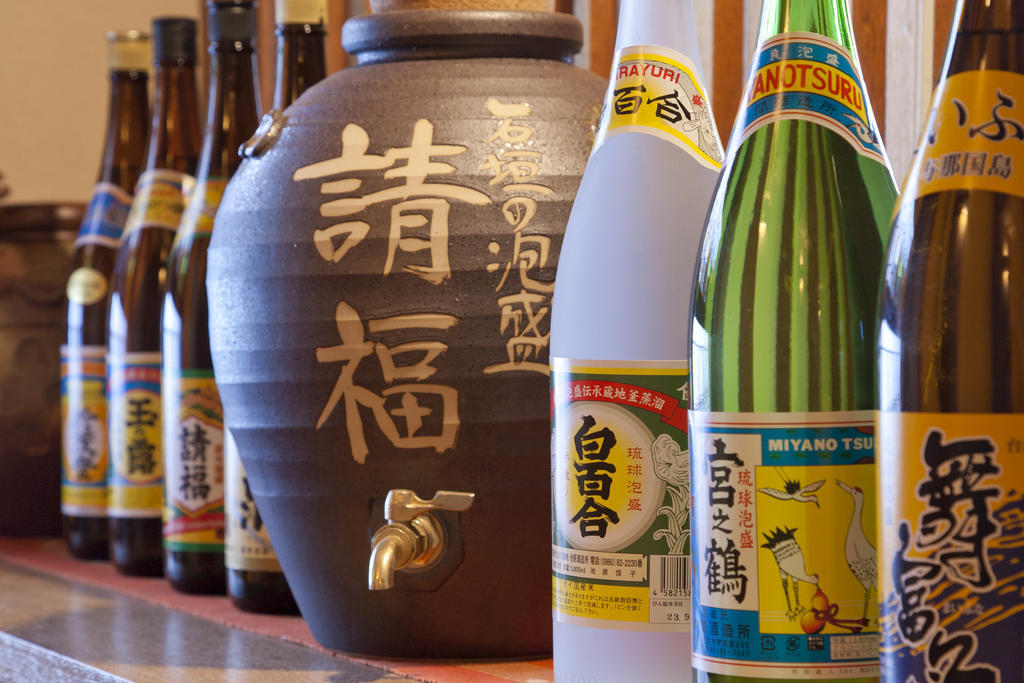 Exes Ishigaki Hotel Ishigaki  Bagian luar foto