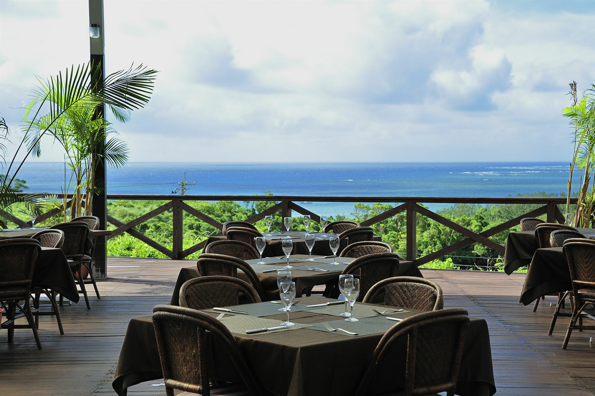 Exes Ishigaki Hotel Ishigaki  Bagian luar foto