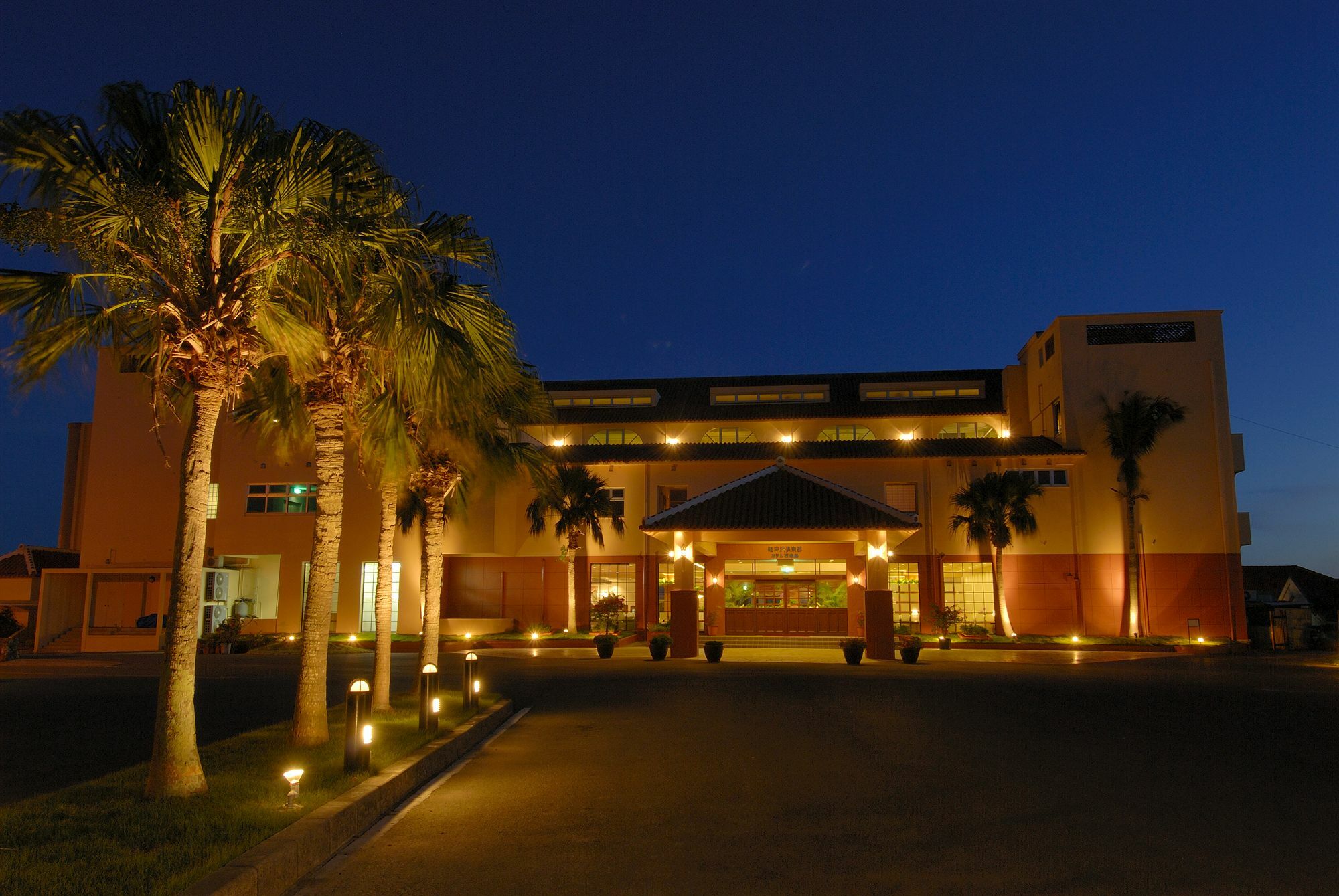 Exes Ishigaki Hotel Ishigaki  Bagian luar foto